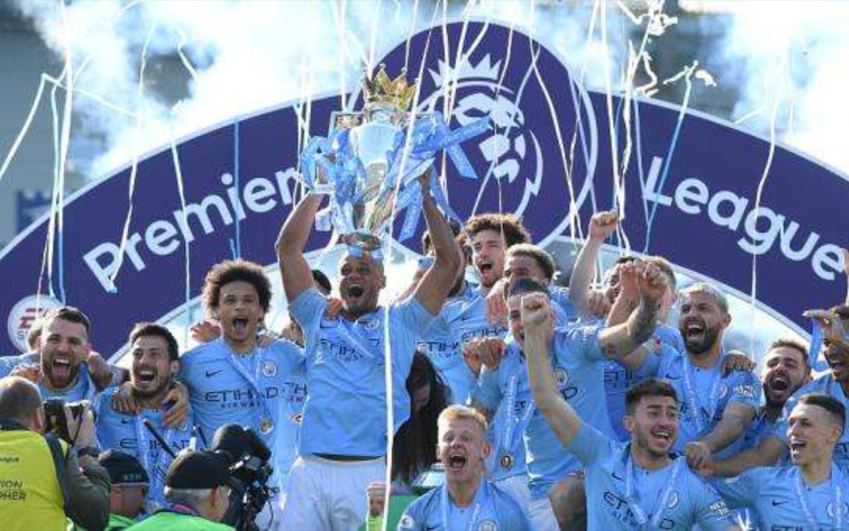 英联杯的奖 英联杯的奖